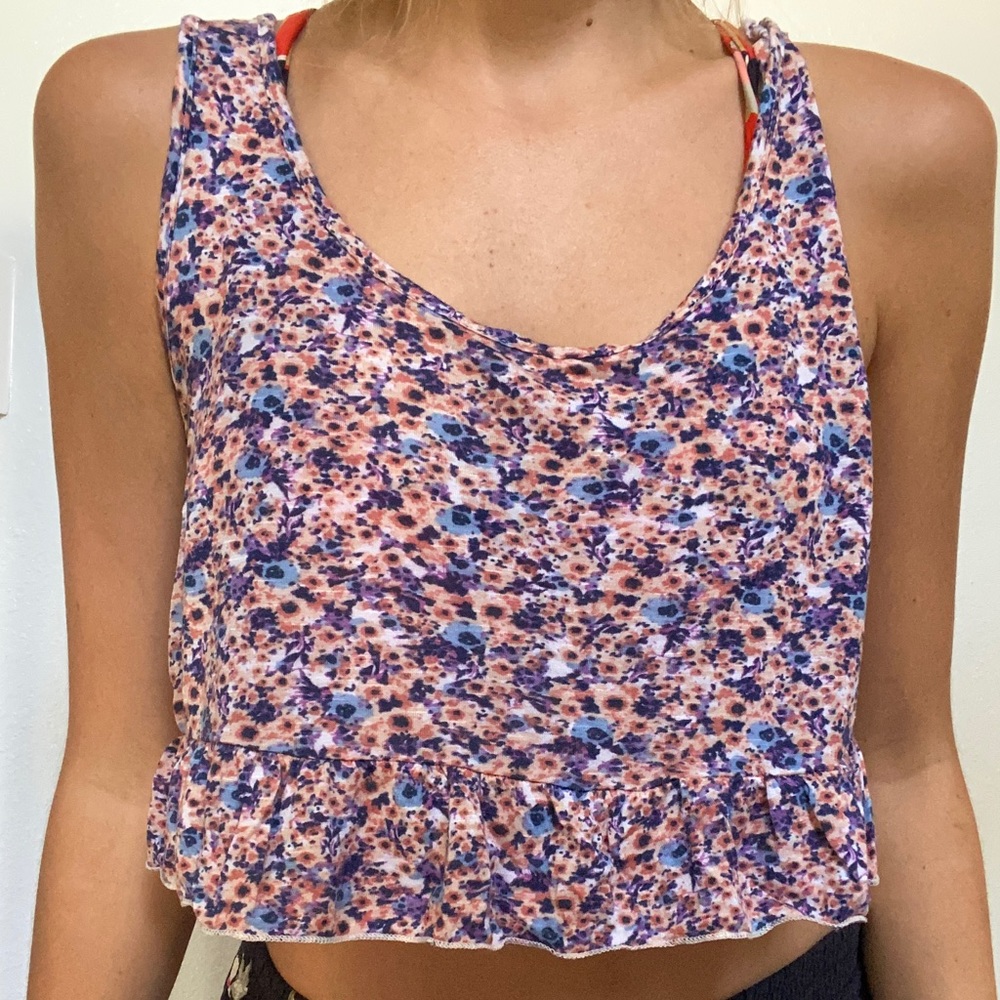 LA Hearts floral crop top